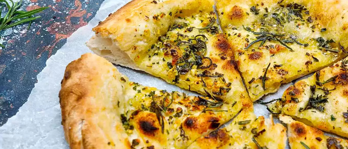 Garlic Pizza Bread Pizza  9" 